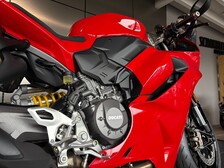 Ducati Panigale V2