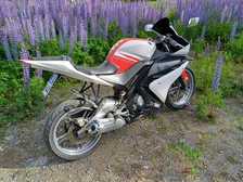 Yamaha YZF-R