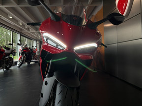 Ducati Panigale V2