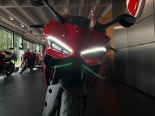 Ducati Panigale V2