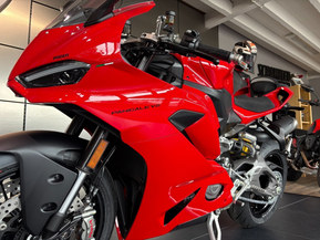 Ducati Panigale V2