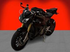 BMW S