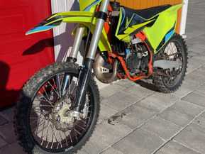 KTM 125