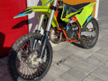 KTM 125