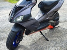 Aprilia SR