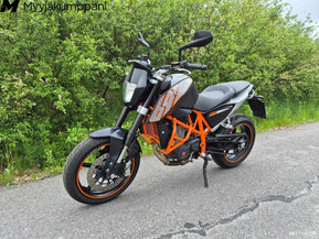 KTM 690