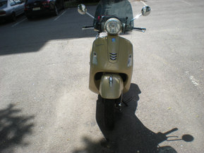 Vespa GTS