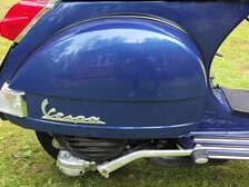 Vespa PX