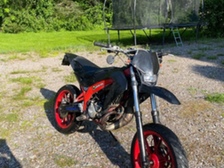 Aprilia SX