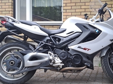 BMW F