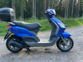 Piaggio Fly