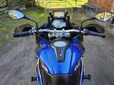 BMW S