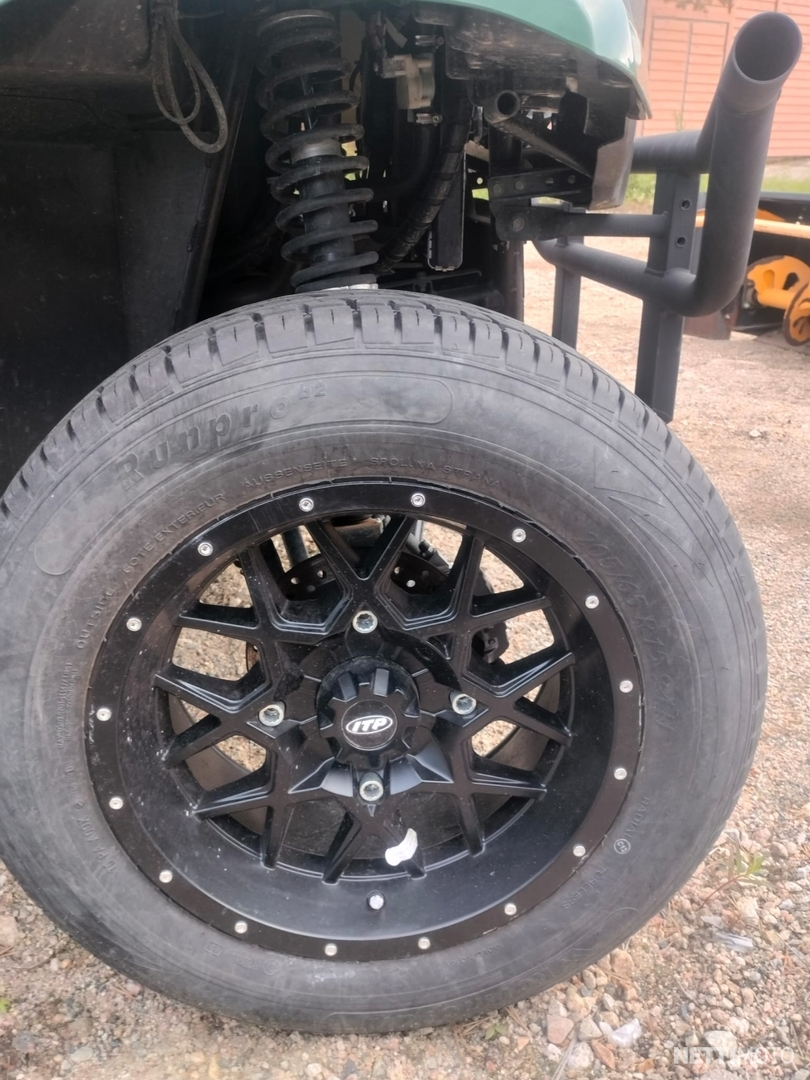 6 / 9
