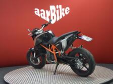 KTM 690