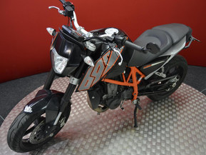 KTM 690