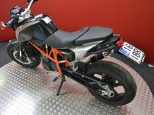 KTM 690