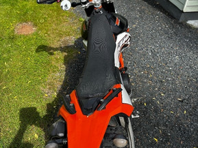 KTM 690