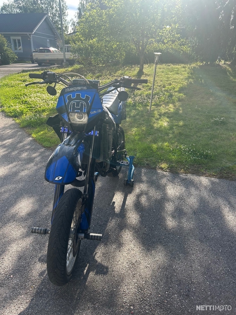 6 / 8