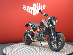 KTM 690