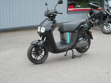 Yamaha Neos