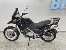BMW F