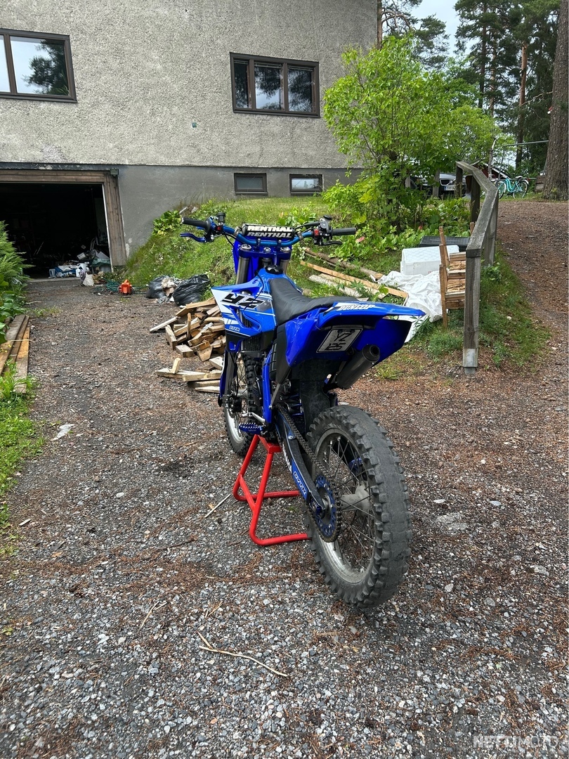 6 / 9