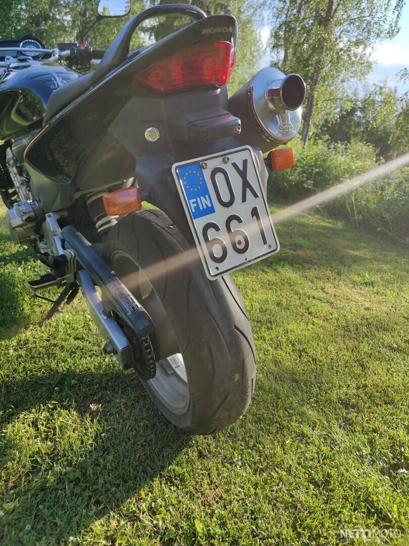 6 / 15