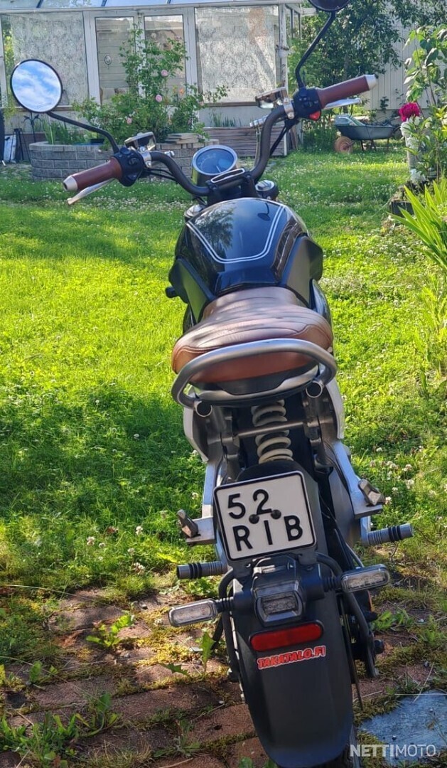 6 / 9