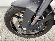 KTM 990