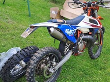 KTM 300