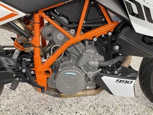 KTM 990