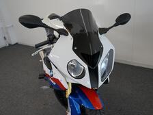 BMW S