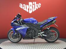 Yamaha YZF-R1