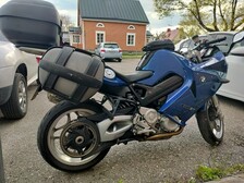 BMW F