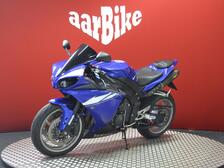 Yamaha YZF-R1