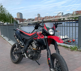 Aprilia SX