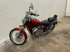 Suzuki Intruder