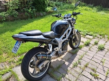 Suzuki SV