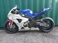 BMW S