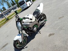 Yamaha FZR