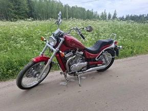 Suzuki VS