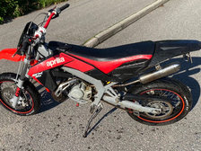 Aprilia SX