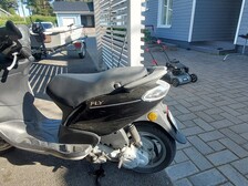 Piaggio Fly