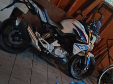 BMW G