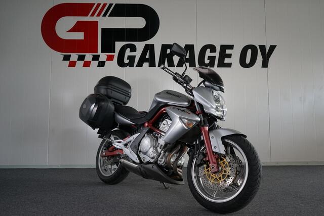 Kawasaki ER-6n