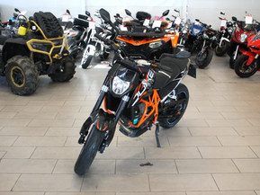 KTM 690