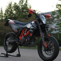 KTM 690