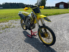 Suzuki RM-Z