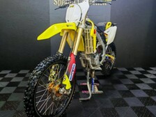 Suzuki RM-Z