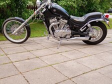Suzuki Intruder